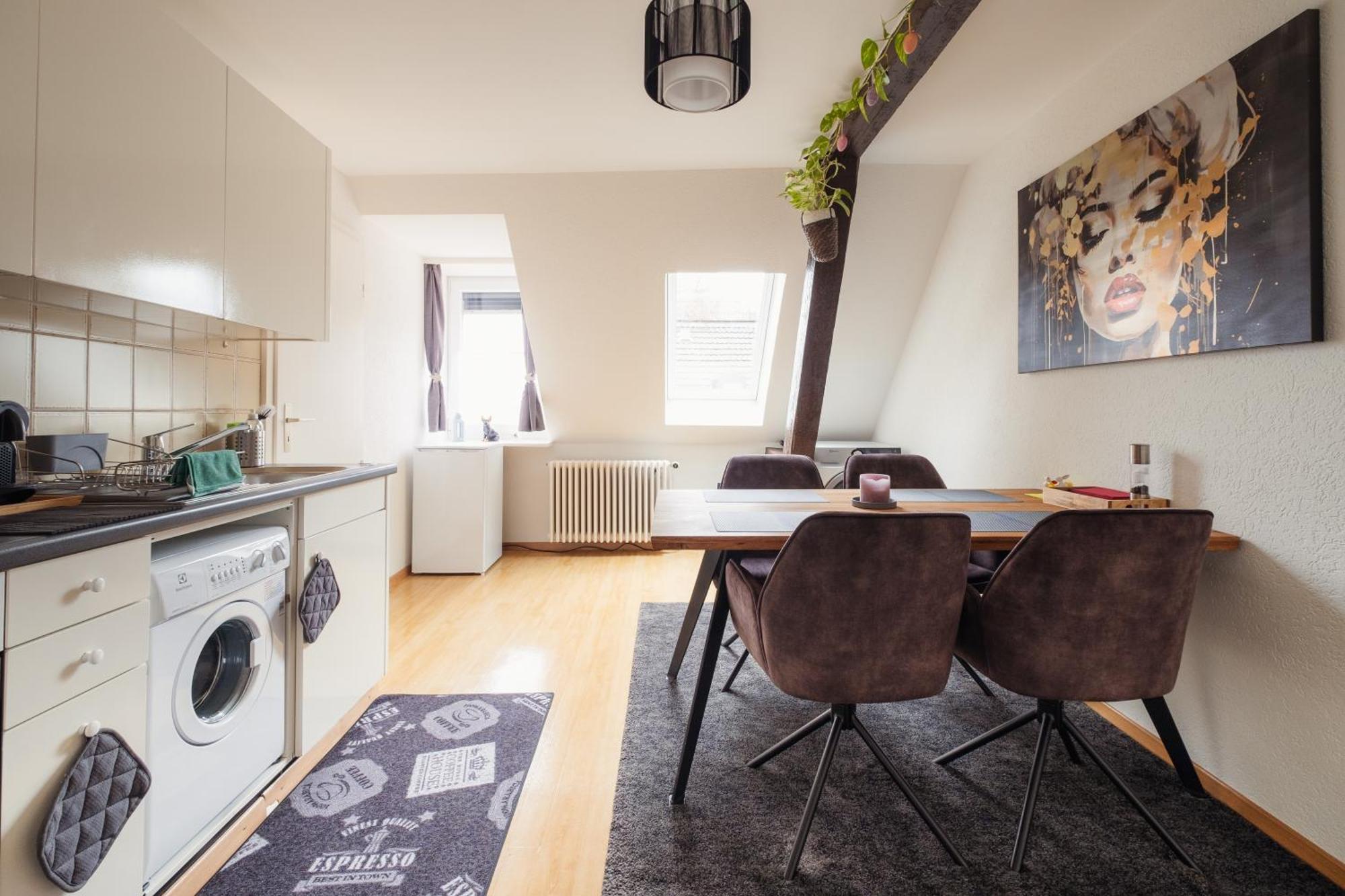 Charmante Wohnung An Beliebter, Urbaner Lage Zúrich Exterior foto